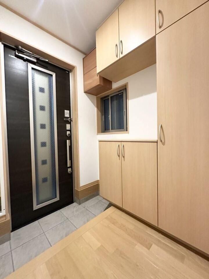 4LDK Detached House for Sale near Yokozutsumi Station, Osaka - Thumbnail 4