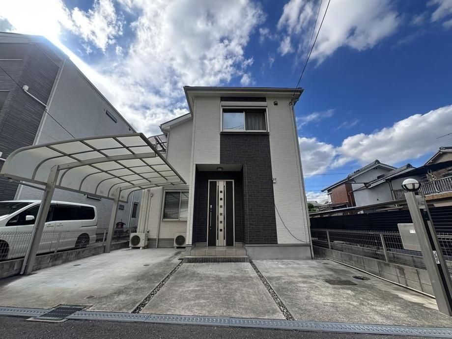 4LDK Detached House for Sale near Yokozutsumi Station, Osaka - Thumbnail 2