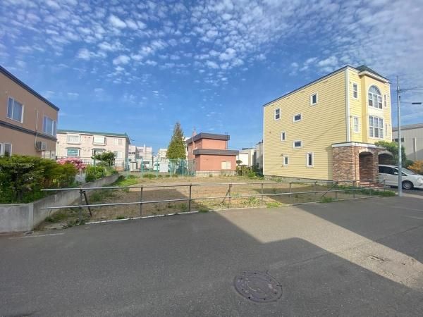 Land for Sale in Higashi-ku, Sapporo - 311.84 sqm - Thumbnail 2