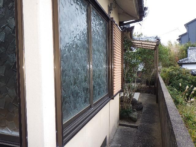 6DK Wooden House for Sale in Sasebo with Garden and Field - Thumbnail 4