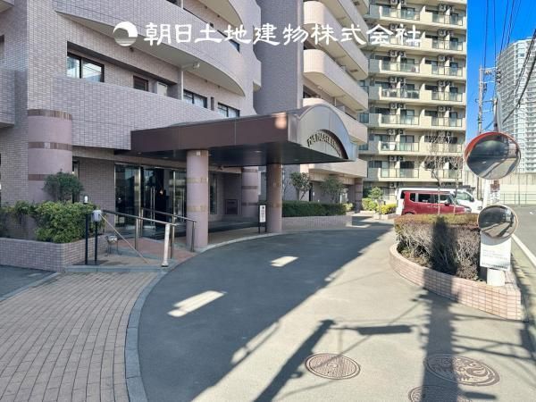 Renovated 3LDK Apartment Near Ebina Station - Thumbnail 3