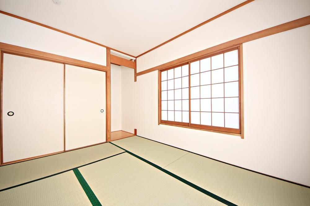 Renovated 3LDK House in Honjo, Saitama - 77m2 on 136m2 Land - Thumbnail 4