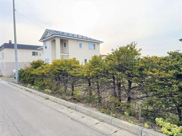 Land for Sale in Ebetsu, Hokkaido - 194m2 - Freehold - Thumbnail 4