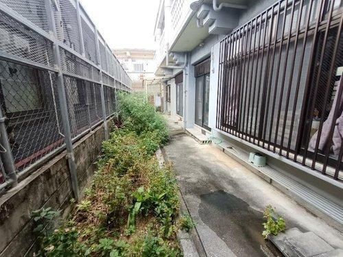 Mixed-Use RC House 3LDK+S in Ginowan, Okinawa - 86M Yen - Thumbnail 3