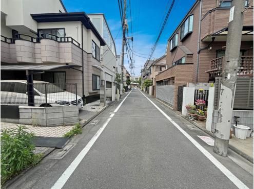 3-Storey House for Sale in Shibuya, Tokyo - 95m2 - Thumbnail 3