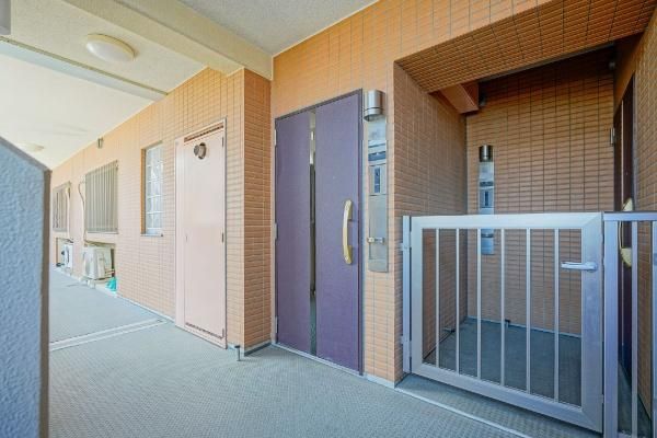3LDK Apartment for Sale in Takatsu Ward, Kawasaki - Thumbnail 3