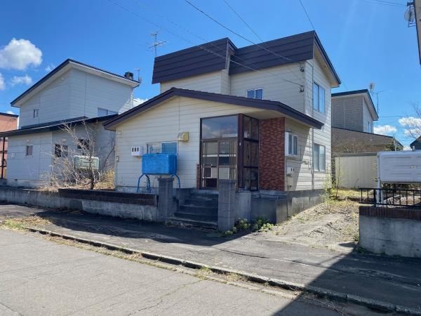 Land for Sale in Jiyugaoka, Chitose City, Hokkaido - 198.86m2 - Thumbnail 2