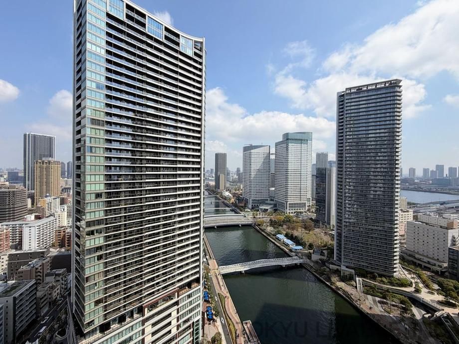 3LDK Apartment in Kachidoki, Chuo Ward, Tokyo – 72.38 sqm - Thumbnail 3