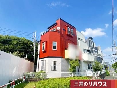 2LDK+S House for Sale in Fuchu, Tokyo - 90.25 sqm - Thumbnail 2