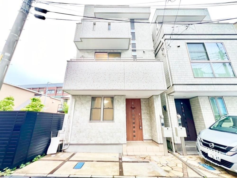 2013-Built 3LDK House in Itabashi, Tokyo | 5280万 Yen - Image 1