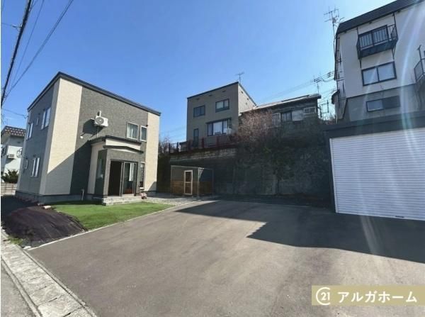 4LDK Detached House for Sale in Otaru, Hokkaido - 96m2 - Thumbnail 2