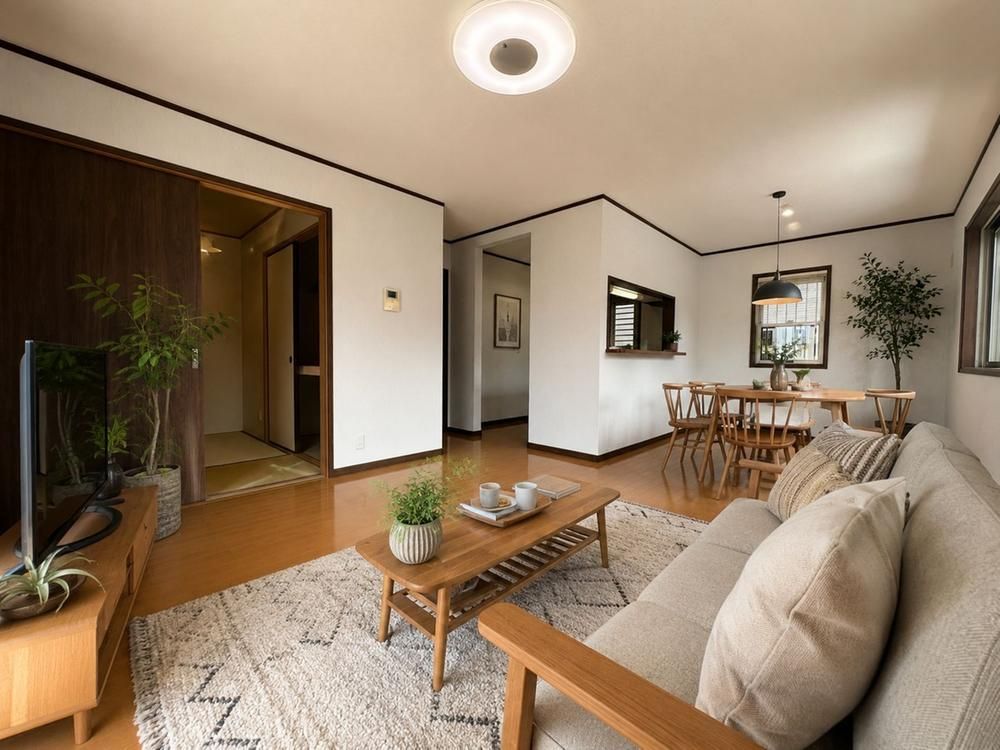 4LDK Detached House in Soka City, Saitama - 38.8 Million Yen - Thumbnail 3