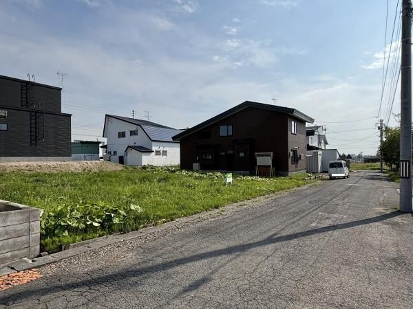 330 sqm Land for Sale in Iwamizawa, Hokkaido - Thumbnail 2