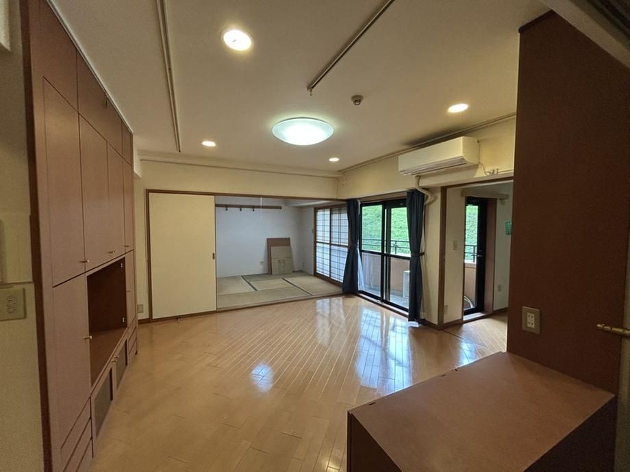3LDK Apartment for Sale in Yayoi, Izumi Ward, Sendai, Miyagi - Thumbnail 4