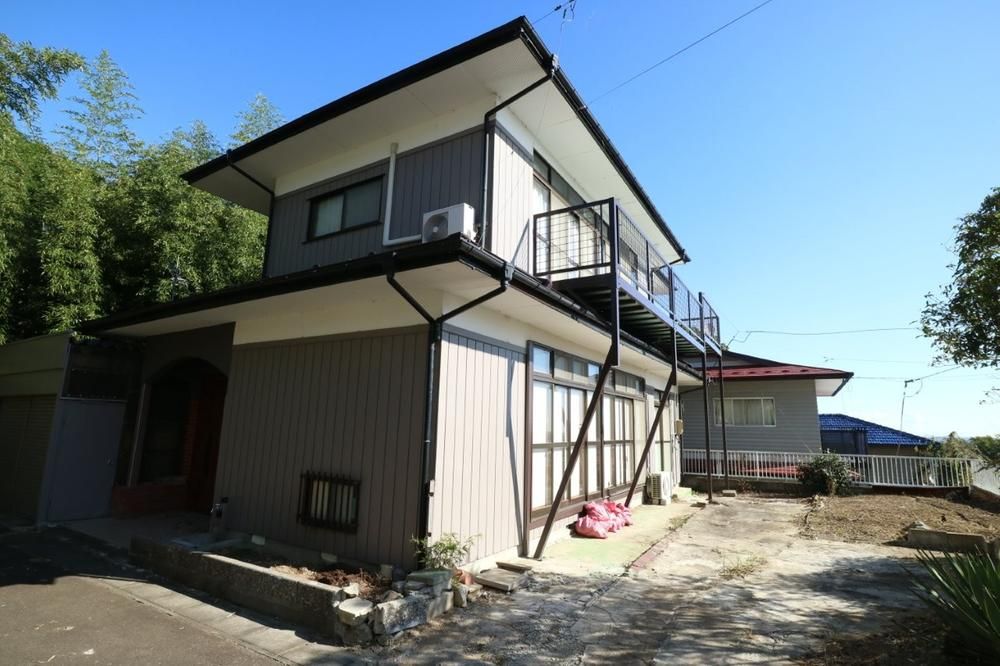 3LDK Detached House for Sale in Sendai's Shiroishi Ward - Thumbnail 2