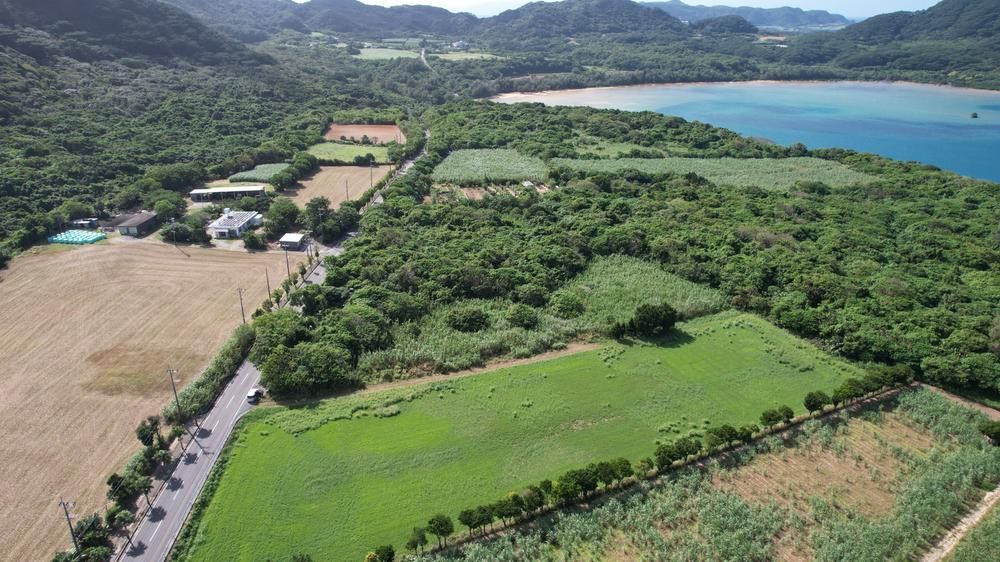 Land for Sale in Kabira, Ishigaki City, Okinawa - 9427 sqm - Thumbnail 4