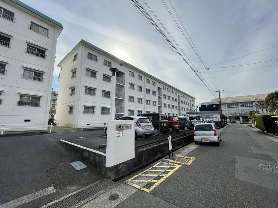 3DK Apartment for Sale in Moriyama-ku, Nagoya - Thumbnail 2