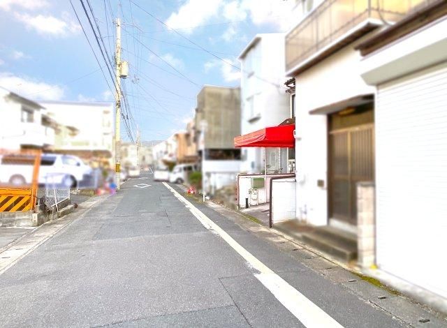 Renovated 3DK House with Commercial Space for Sale in Yamashina, Kyoto - Thumbnail 2