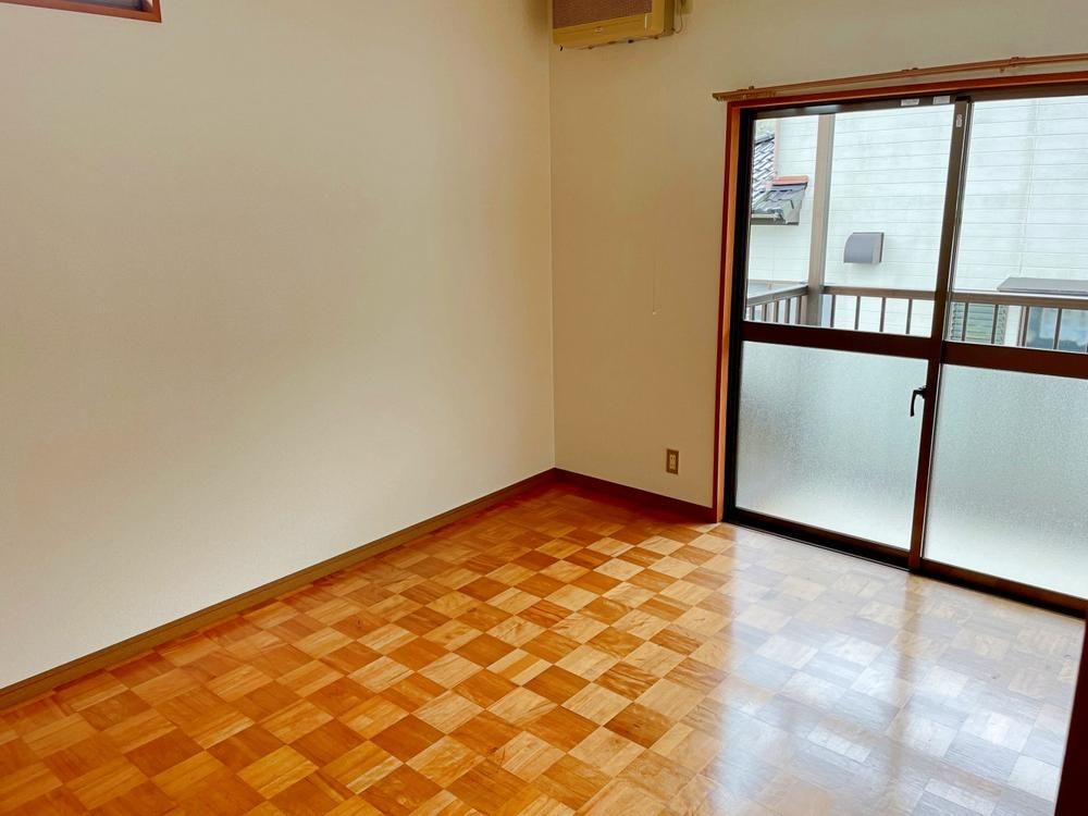 Renovated 4DK House for Sale in Miyazaki City, 74.93 sqm - Thumbnail 4