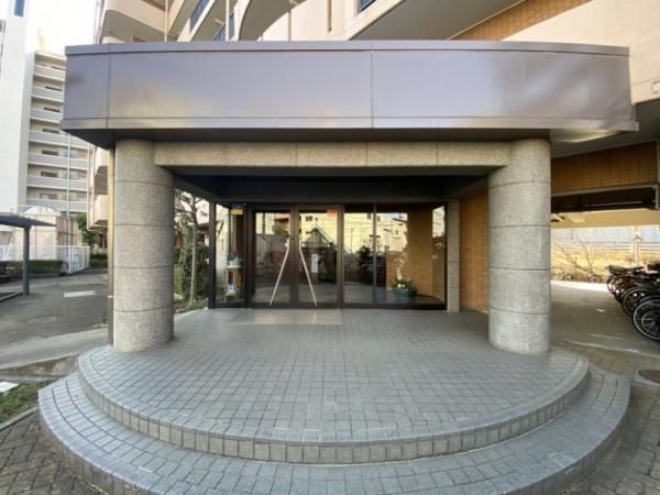 2LDK Apartment for Sale in Matsudo, Chiba - 60.87m2 - Thumbnail 4