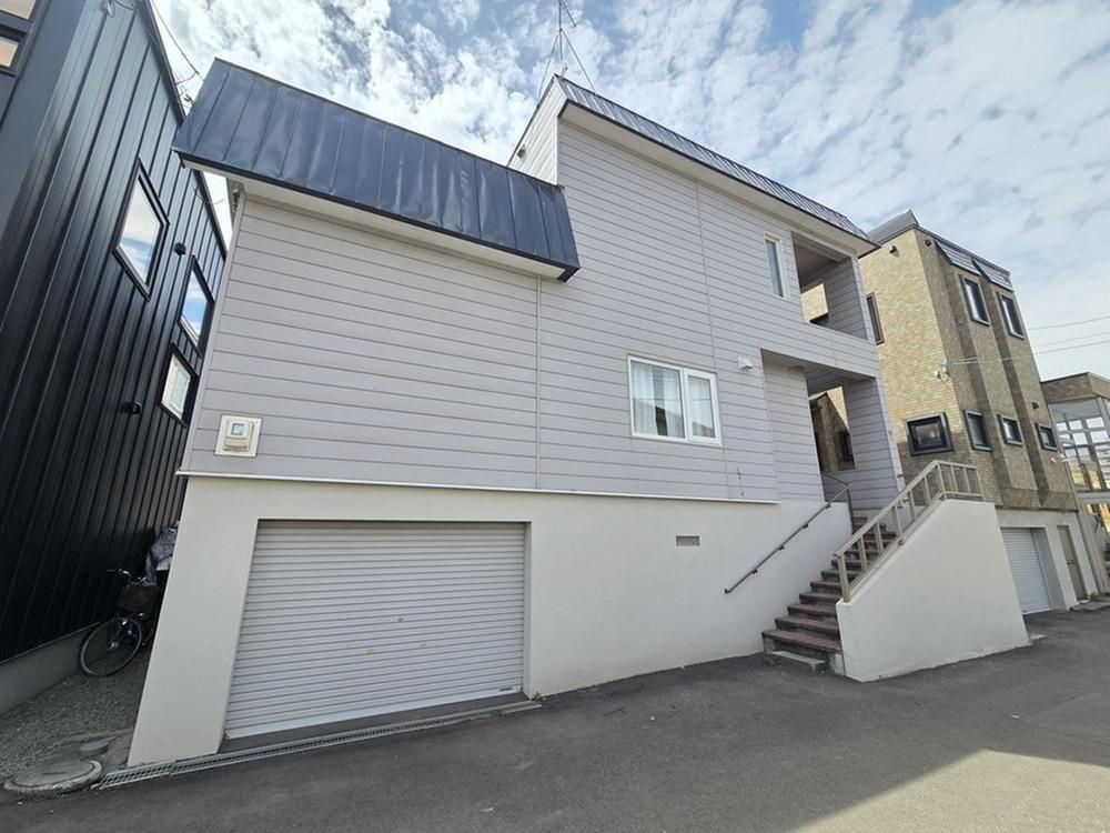 3LDK House for Sale in Kita-ku, Sapporo with Parking - Thumbnail 2