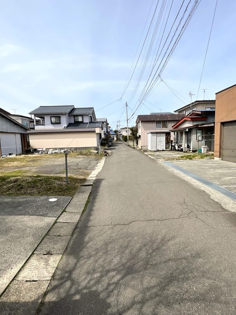 Land for Sale in Yurihonjo, Akita - 262.28 sqm - Thumbnail 3