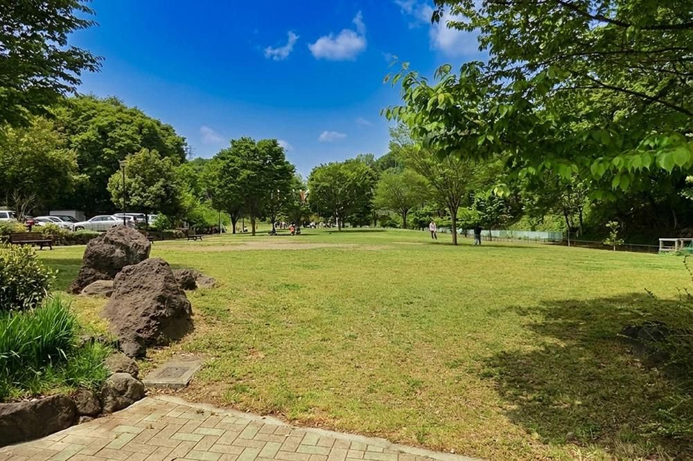 164m2 Land for Sale in Midori-ku, Yokohama - Thumbnail 3