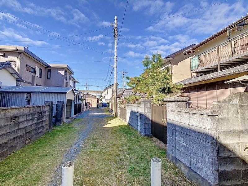 Land for Sale in Hikuma, Hamamatsu - 172.89m² Plot Near Station - Thumbnail 3