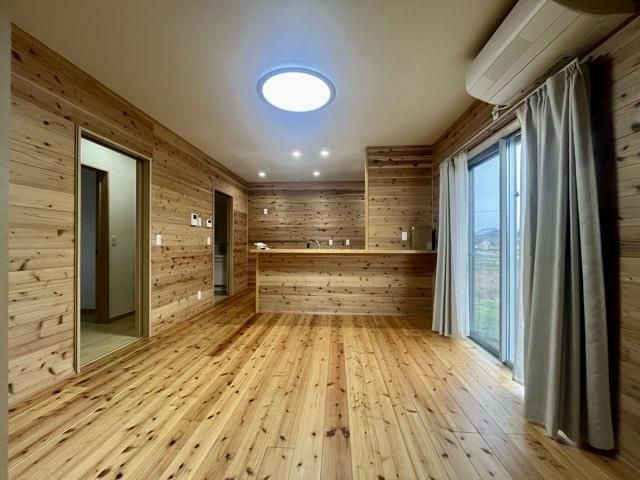 4LDK Detached House for Sale in Nankoku City, Kochi - Thumbnail 3
