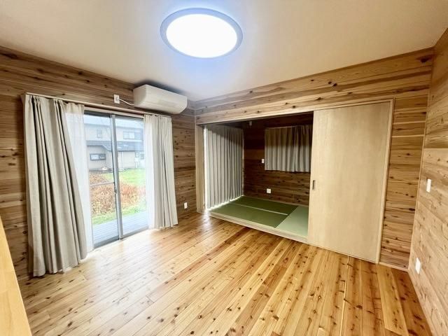 4LDK Detached House for Sale in Nankoku City, Kochi - Thumbnail 2