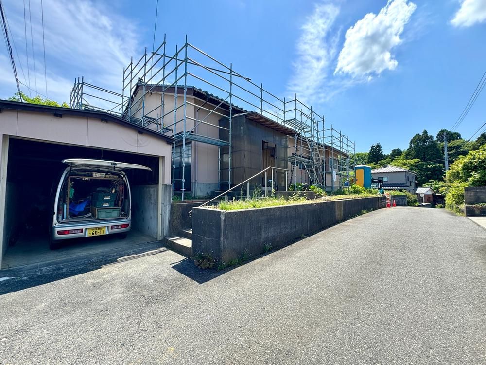 4LDK Single-Story House on Large Plot in Niigata City - Thumbnail 2