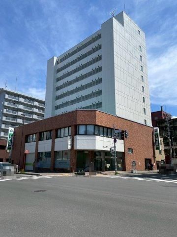 2LDK Apartment for Sale Near N24 Station, Sapporo - Image 1