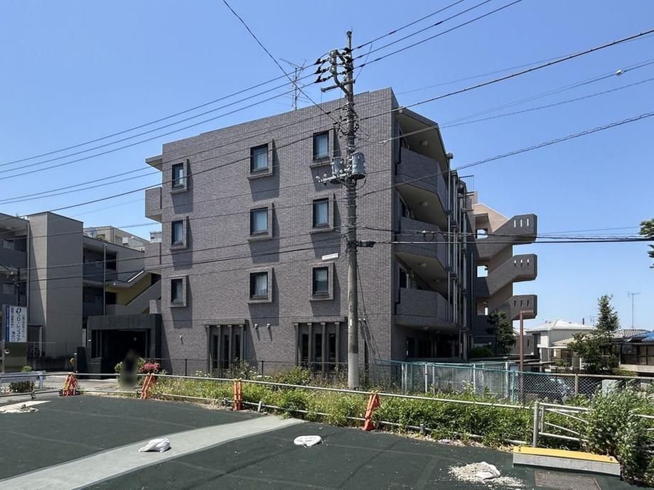 3LDK Apartment for Sale in Kawasaki, Kanagawa - 62.49m2 - Thumbnail 3