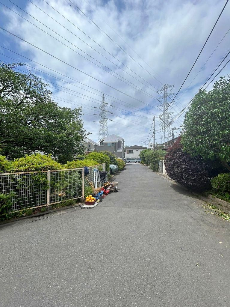 180m2 Building Land for Sale in Kitakarasuyama, Setagaya - Thumbnail 2