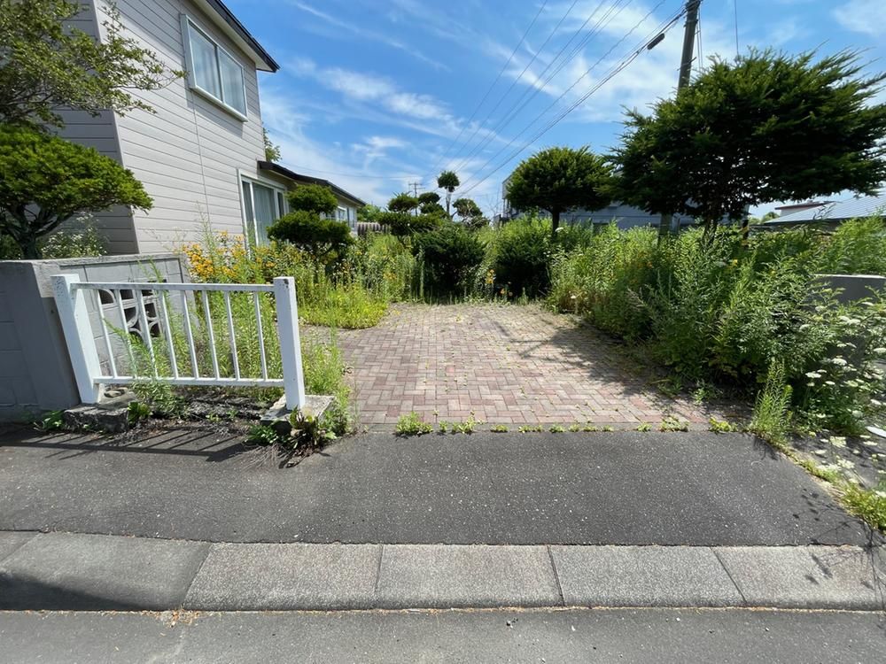 3LDK House on Large 424m2 Lot in Tomakomai, Hokkaido - Thumbnail 4