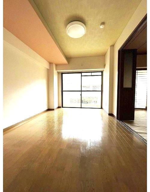 3LDK Apartment for Sale in Takamatsu, Kagawa - 71.71 sqm - Thumbnail 3
