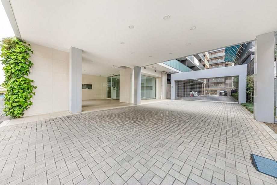 3LDK Apartment for Sale in Kawasaki-ku, Kanagawa - Thumbnail 2
