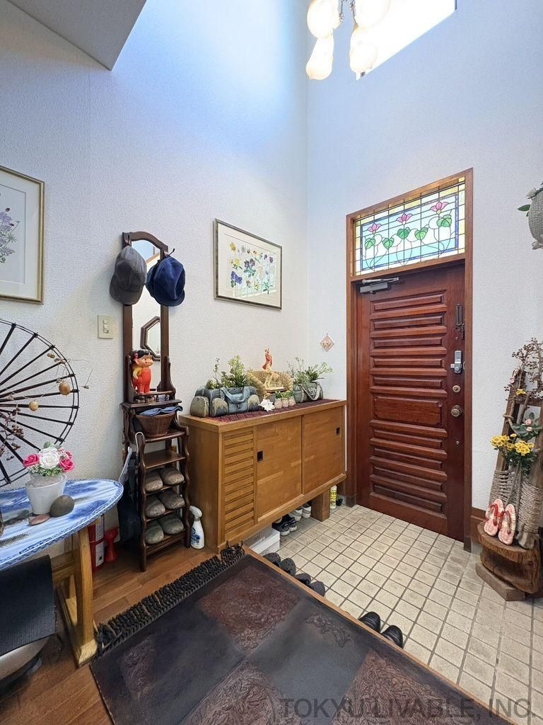 4LDK Detached House for Sale in Minami Ward, Yokohama - Thumbnail 2