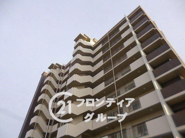 Lui Chateau Hirano Deto 4LDK Apartment for Sale in Osaka - Thumbnail 3