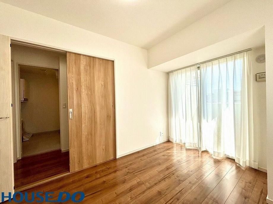 3LDK Apartment for Sale in Chatan, Okinawa - 62.29m2 - Thumbnail 4