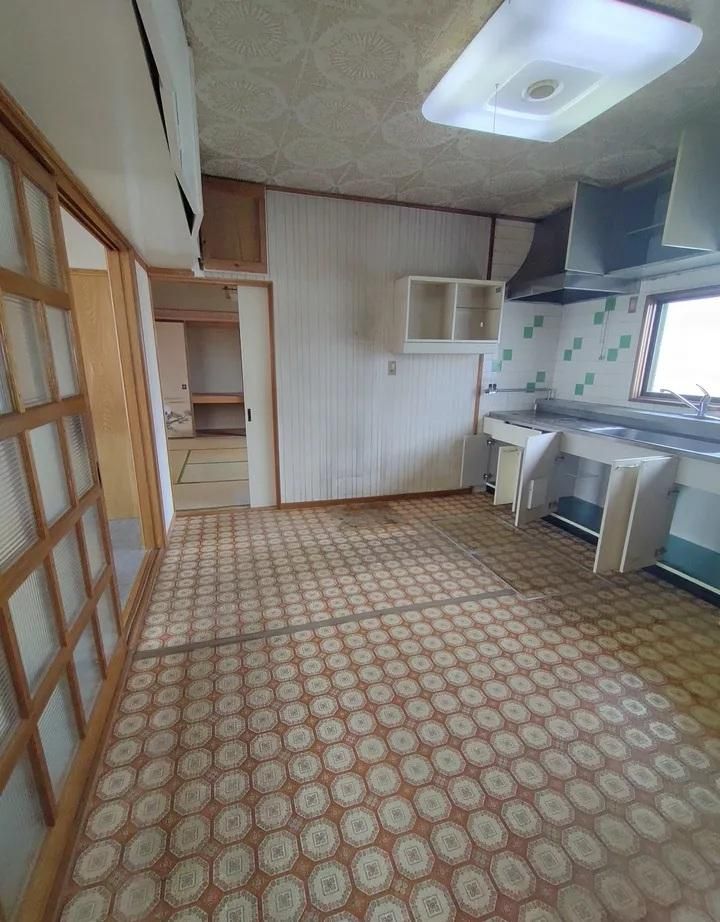 4LDK House for Sale in Tomakomai, Hokkaido - 7.49 Million Yen - Thumbnail 4