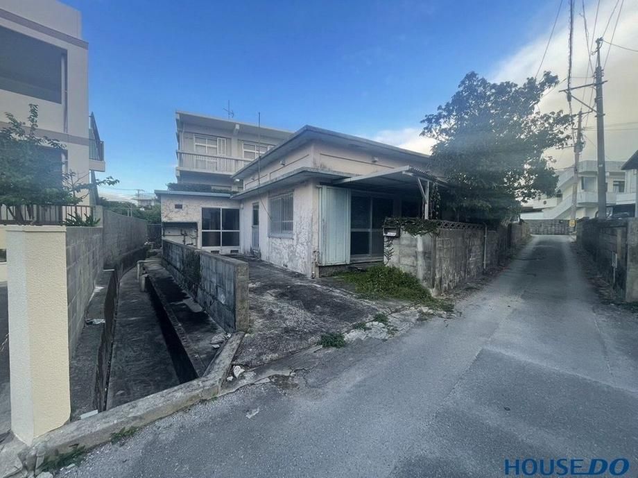 138.9 sqm Building Lot for Sale in Yomitan, Okinawa - Thumbnail 3