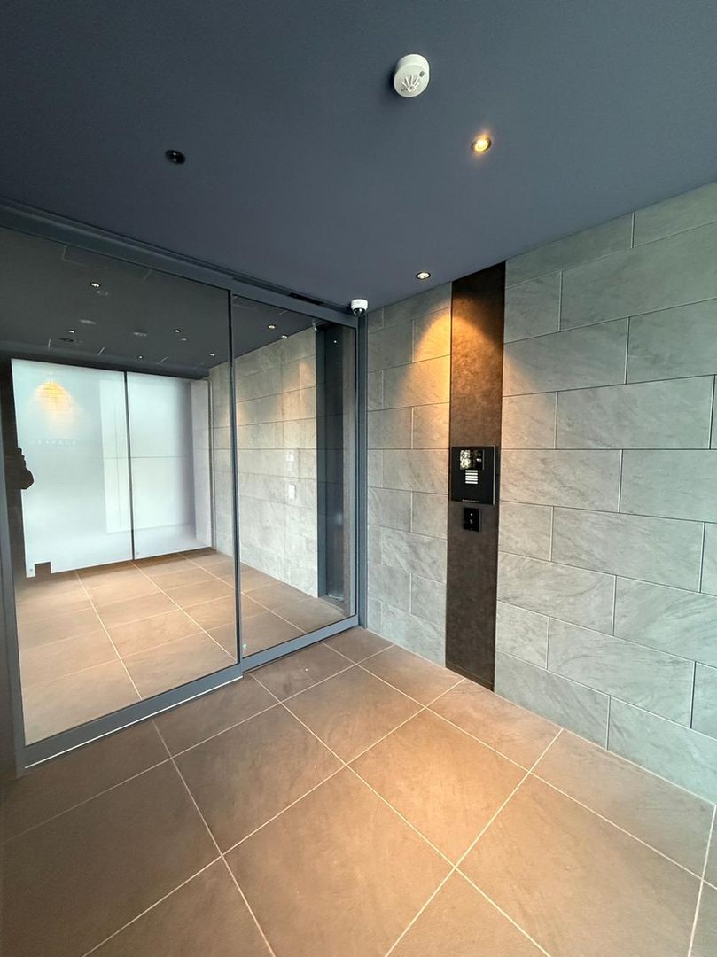 1LDK Apartment for Sale in Yokohama Nishi Ward Near Multiple Stations - Thumbnail 2