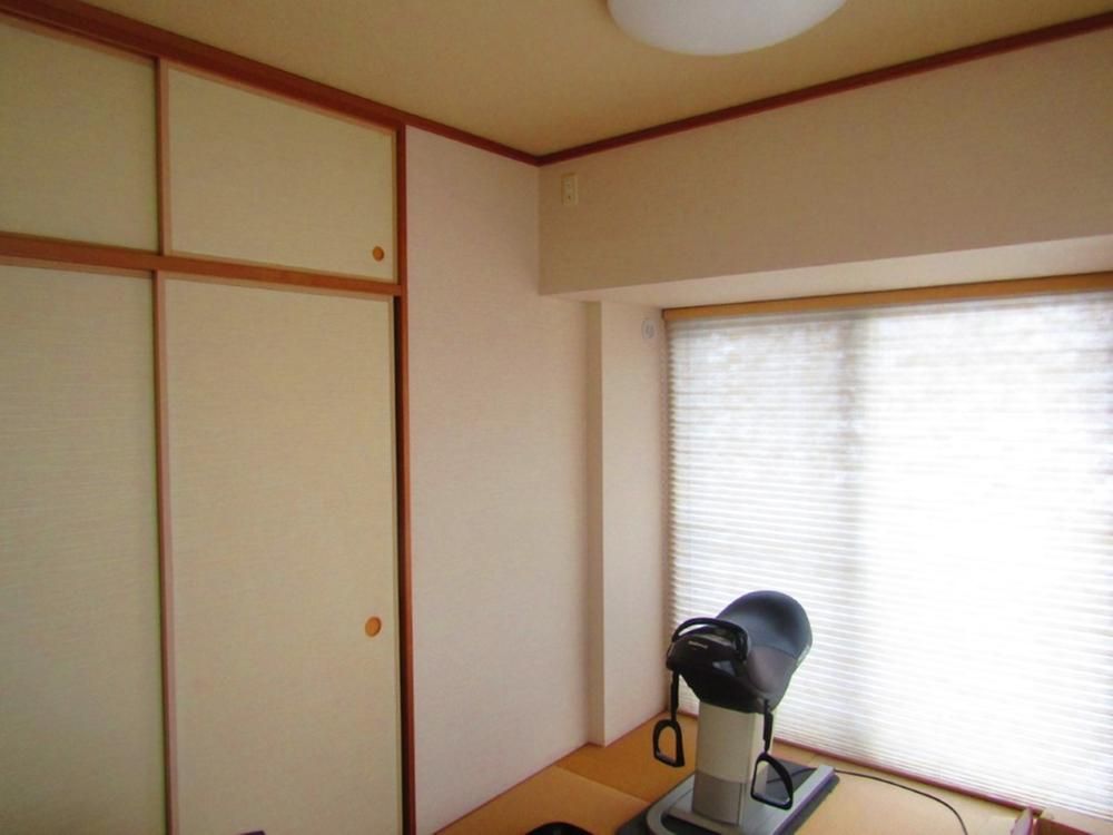 3LDK Apartment for Sale in Miyazaki City, Miyazaki Prefecture - Thumbnail 2