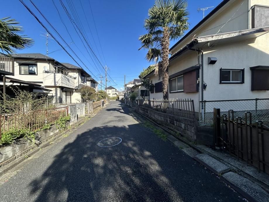 Land for Sale in Toride: 160.36m2 Plot Near Shin-Toride Station - Thumbnail 3