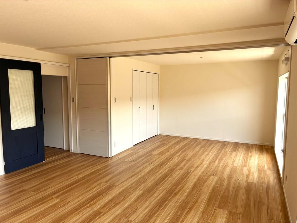 Renovated 3LDK Apartment in Funabashi, Chiba - Thumbnail 3