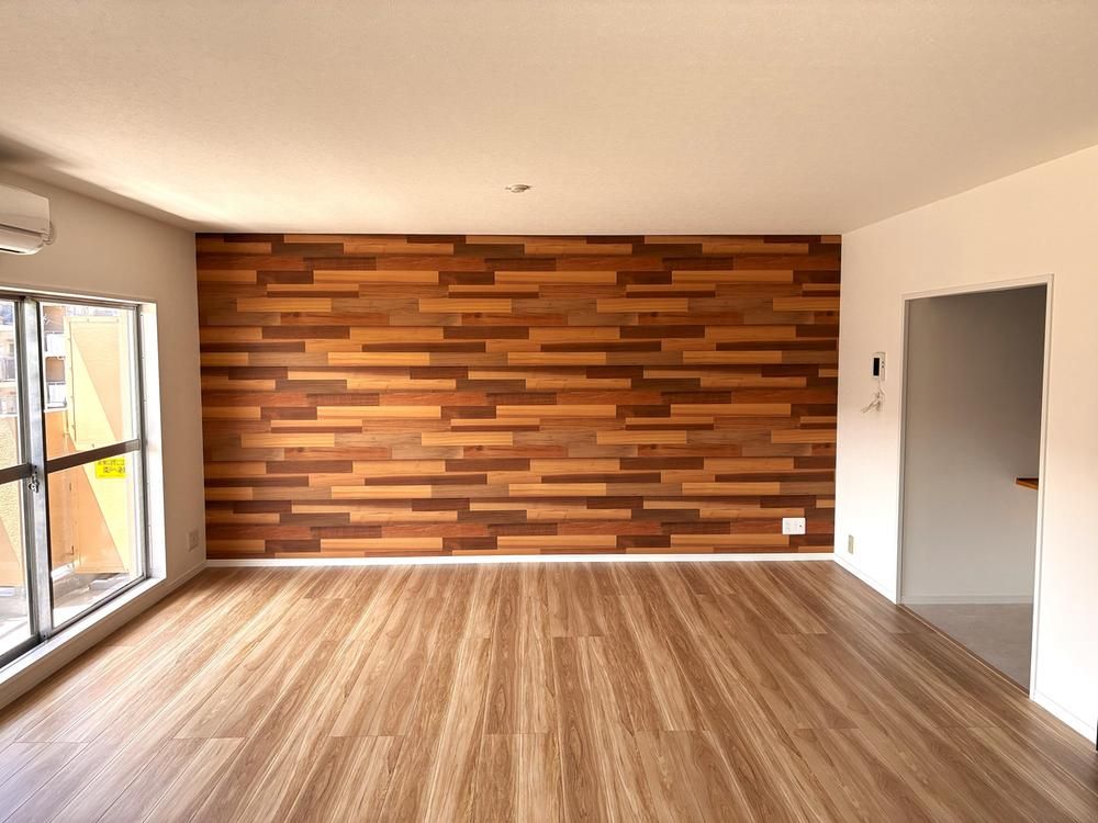 Renovated 3LDK Apartment in Funabashi, Chiba - Thumbnail 4