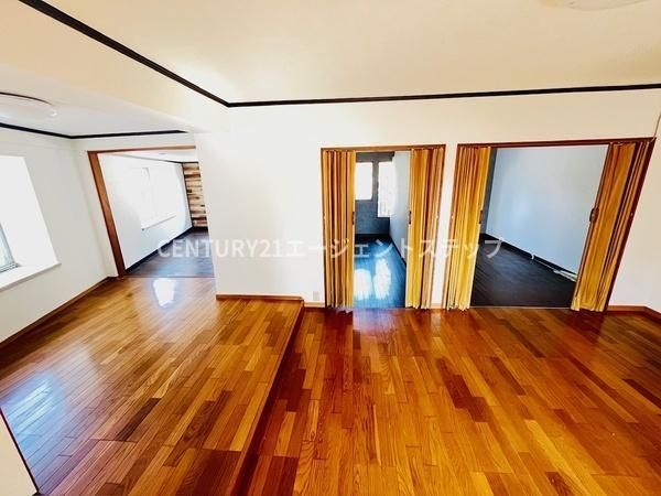 Used 3LDK House with Shop in Kiyotake, Miyazaki City - Thumbnail 3