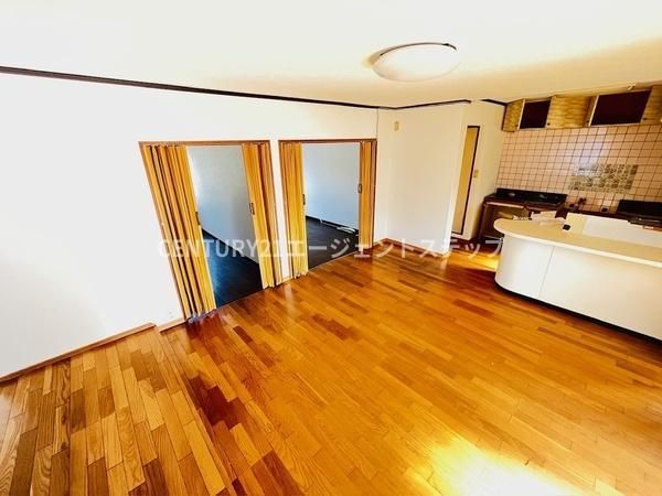 Used 3LDK House with Shop in Kiyotake, Miyazaki City - Thumbnail 4