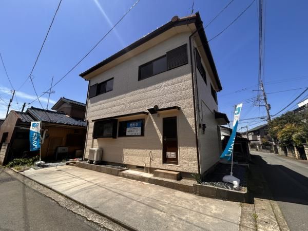 Renovated 5LDK House on Corner Lot in Koga, Ibaraki - Thumbnail 2